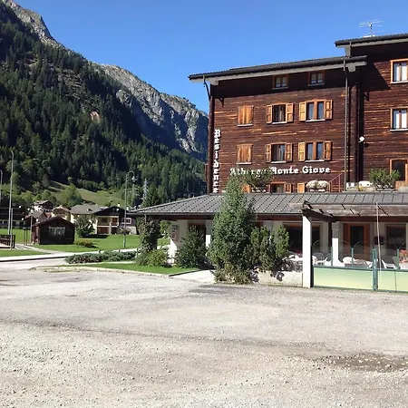 Monte Giove 3* 포르마차